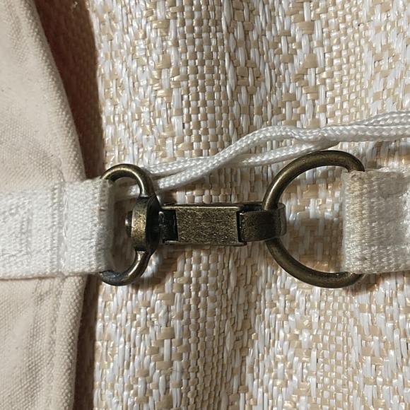 Dakine Backpack 🎒 - Picture 3 of 8